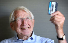 Lou-Ottens-kaset-mucit