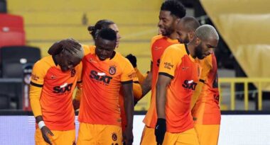 galatasaray-futbolcu-ayrilik-etebo-sarachi