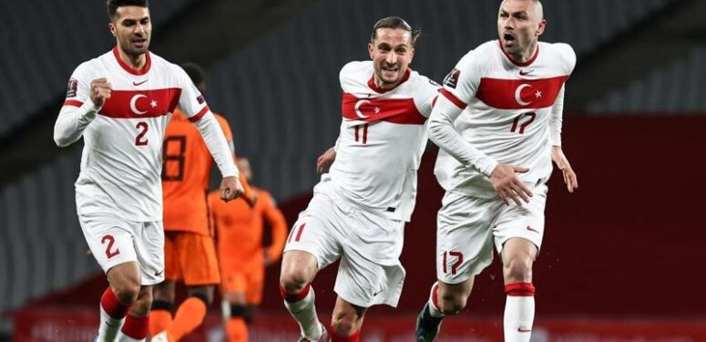 A Milli Futbol Takımı’nda 3 futbolcunun Covid-19 testi pozitif çıktı