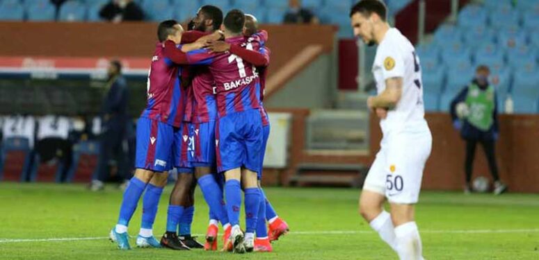 trabzonspor-ankaragucu-mac-a24haber