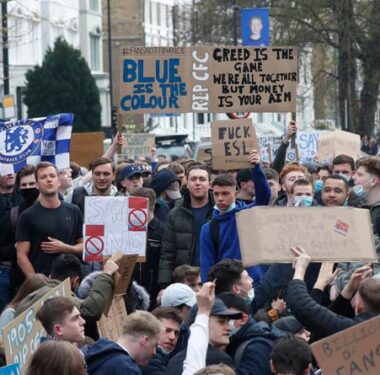 chelsea-taraftar-tepki-uefa-avrupa-super-ligi-4-a24haber