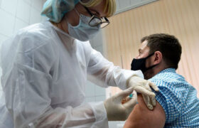 koronavirus-ası-moderna-biontech-ucuncu-doz-mutasyon-a24haber