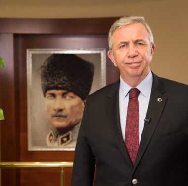 mansur-yavas-chp-ankara-memur-ramazan-bayrami-ikramiyesi-a24haber