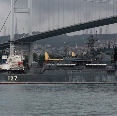 rus-savas-gemi-istanbul-bogaz-a24haber