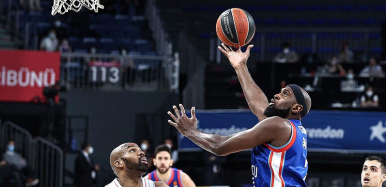 anadolu-efes-real-madrid-thy-avrupa-ligi-ergin-ataman-basketbol-2-a24haber