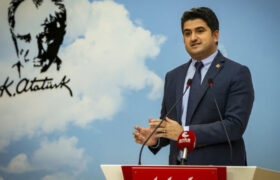 chp-onursal-adiguzel-fiber-internet-elestiri-s-a24haber