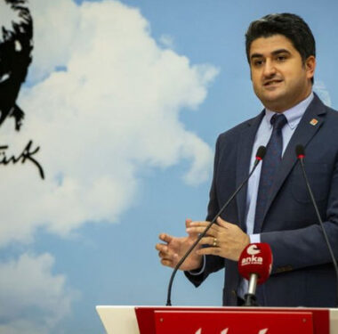 chp-onursal-adiguzel-fiber-internet-elestiri-s-a24haber