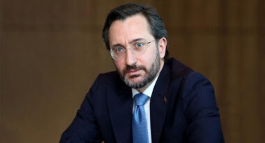 fahrettin-altun-iletisim-baskani-selahattin-demirtas-elestiri-a24haber