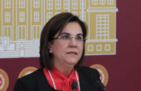 gaye-usluer-chp-istifa-a24haber