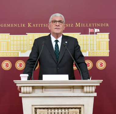 iyi-parti-li-dervisoglu-istifa-edecek-kadar-japon-olun-a24haber