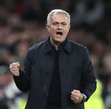 jose-mourinho-roma-italya-a24haber