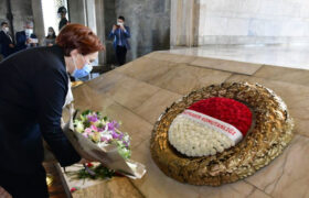 meral-aksener-19-mayis-anitkabir-ziyaret-a24haber