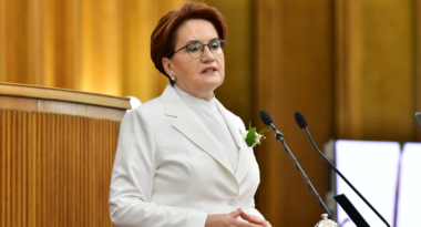 meral-aksener-icisleri-bakani-ni-istifaya-davet-ederken-parlamenter-sistem-onerisini-duyurdu
