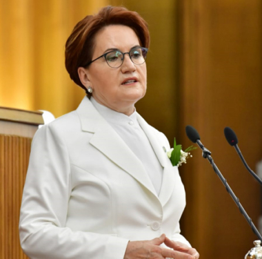 meral-aksener-icisleri-bakani-ni-istifaya-davet-ederken-parlamenter-sistem-onerisini-duyurdu