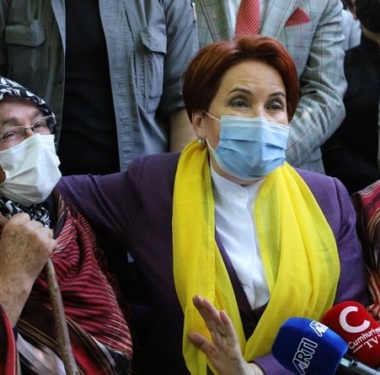 meral-aksener-ikizdere-esnaf-ziyareti-s-a24haber