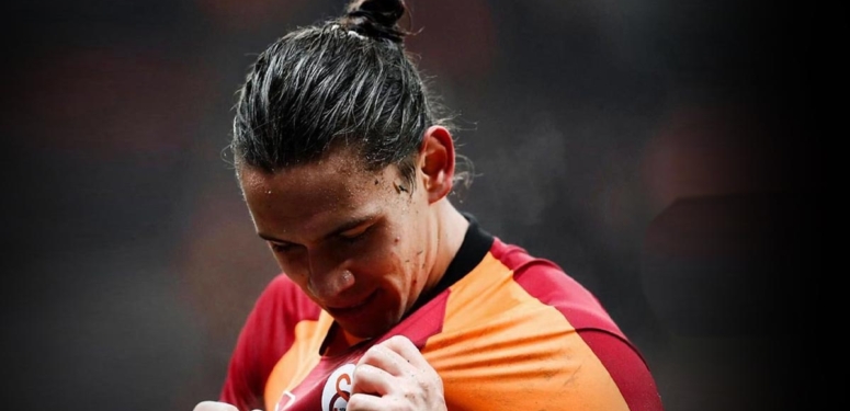 Galatasaray’dan Taylan Antalyalı açıklaması: Tereddütsüz yanında duruyoruz