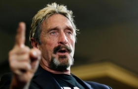 john-mcafee-hucresinde-olu-bulundu-a24haber
