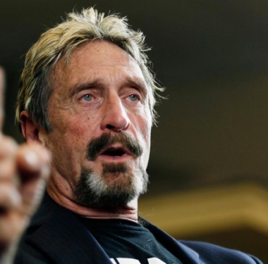 john-mcafee-hucresinde-olu-bulundu-a24haber
