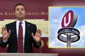 chp-ahmet-akin-metro-u-harfi-simgesini-meclise-tasidi-a24haber