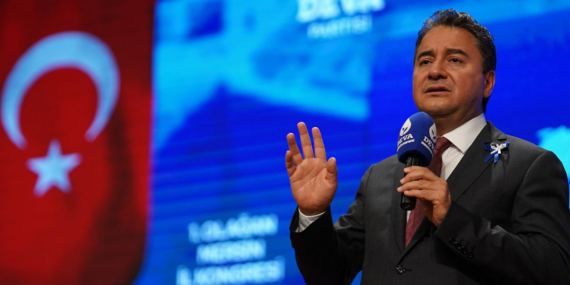 Ali Babacan: Merkez Bankası ne söylese boş