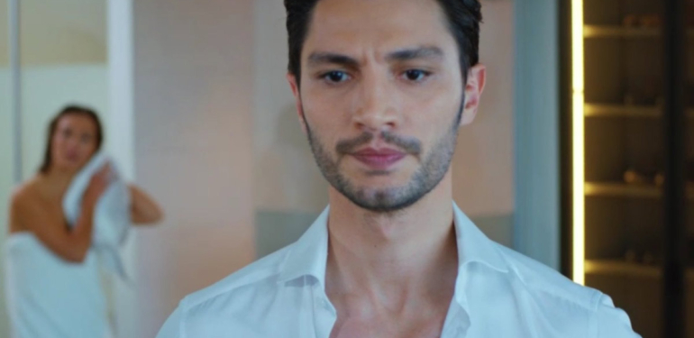 Aşk Mantık İntikam 15. Bölüm Full İzle