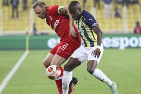fenerbahce-antwerp-mac-sonu-2-2-a24haber
