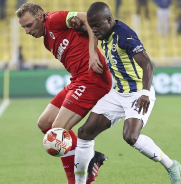 fenerbahce-antwerp-mac-sonu-2-2-a24haber