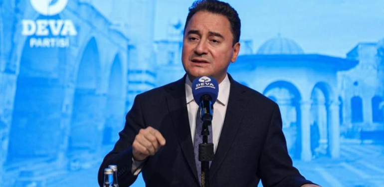 Ali Babacan: Soros ‘Bir miktar para getireyim’ desin, onu da törenle karşılar
