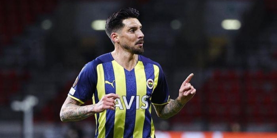 Jose Sosa: Aklıyla oynamayan bir Fenerbahçe