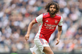 Tottenham-Hotspur-v-Arsenal-The-MIND-Series-dda4f3773fb1b96175313a2f497e39c8