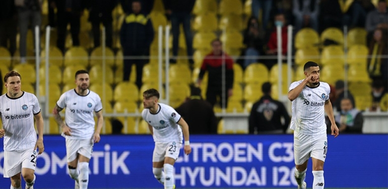 Younes Belhanda: Çok motive oldum