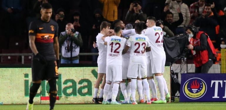 Galatasaray’a Hatay’da Darbe