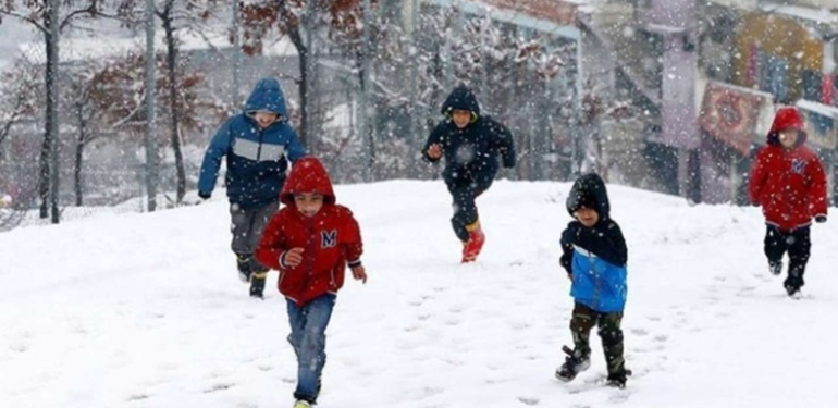 Olumsuz hava şartları nedeniyle 4 ilde kar tatili kararı alındı