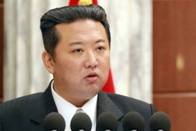 kuzey-kore-lideri-kim-jong-un-zayıf-haliyle-görenleri-şaşırttı-a24haber