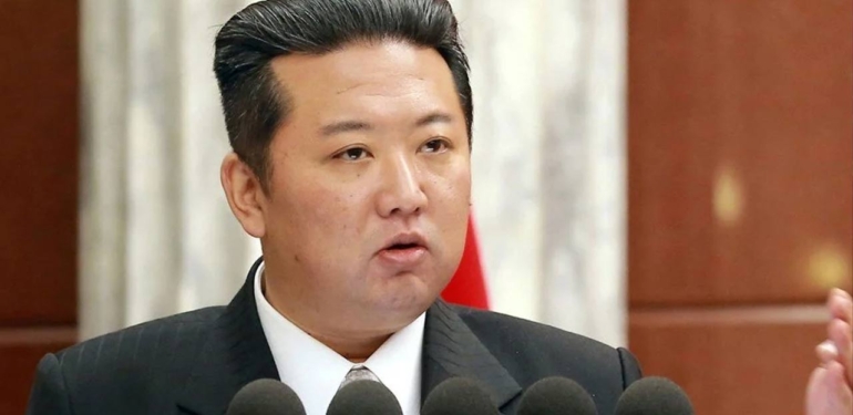 Kuzey Kore lideri Kim Jong-un zayıf haliyle görenleri şaşırttı