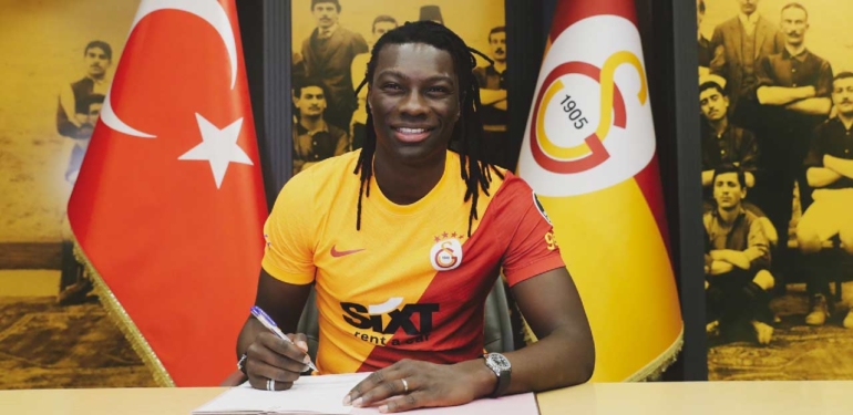 Bafetimbi Gomis Galatasaray’a imza attı