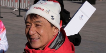 çin-olimpiyat-meşalesini-jackie-chan-taşıdı-a24haber