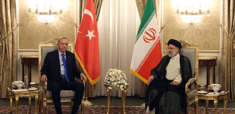 Erdoğan ve Reisi’den terörle mücadele vurgusu