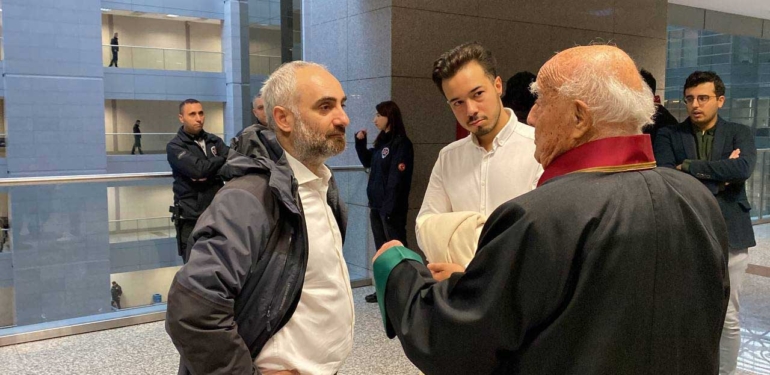 İsmail Saymaz hakkında köşe yazısı sebebiyle 3 yıla kadar hapis cezası talep edildi